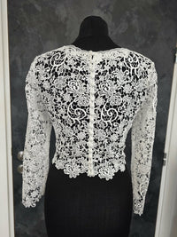Top mariée dentelle guipure ivoire – Manches longues – Dos boutonné – Taille L · vue 6