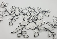 Motif en dentelle noir et ivoire fleurs/feuilles à coudre pour mariée / cocktail · vue 2