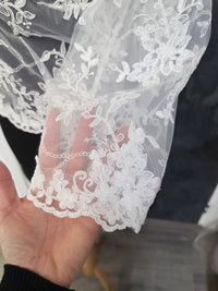 Top de mariée dentelle ivoire – encolure bateau épaules dégagées – manches 3/4 – dos boutons perles – haut robe de mariée romantique – taille 42 44 · vue 5