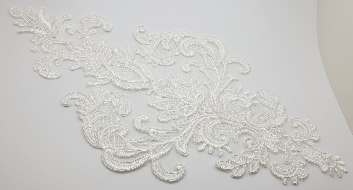 Motif pour robe de mariée losange dentelle ivoire 30CM