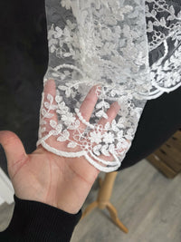Top mariée dentelle ivoire clair – Manches longues – Dos boutonné – Taille 40 · vue 6