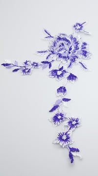 Motif en dentelle fine ivoire et violet à coudre · vue 4