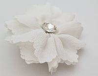 Broche fleur ivoire · vue 2