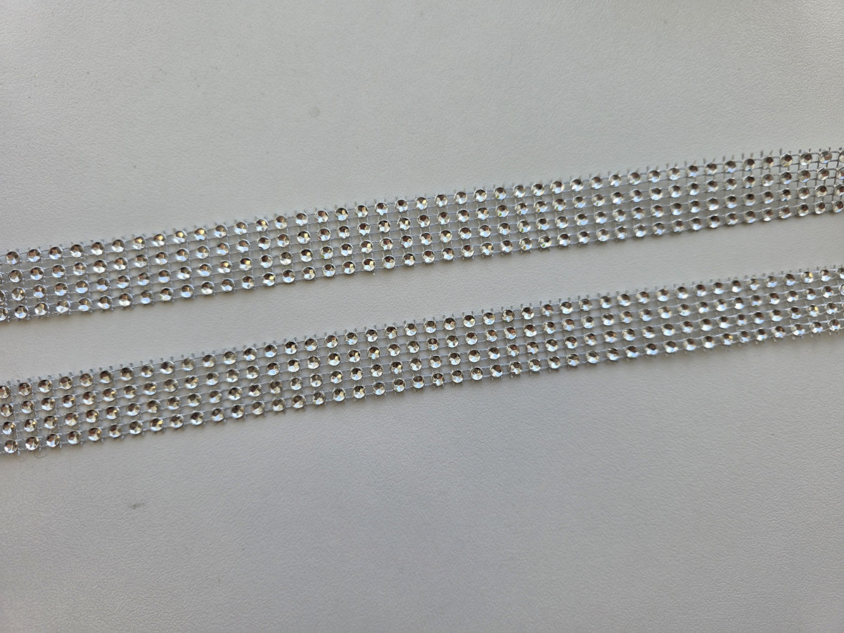 Galon de 4 rangs de strass argenté 1 mètre