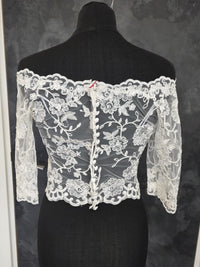 Top en dentelle col bateau manches 3/4 pour mariée · vue 8