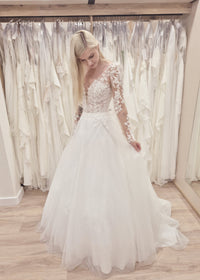 Robe de mariée avec manches amovibles taille 38 · vue 3