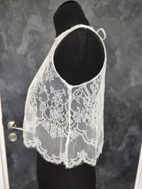 Top mariée dentelle ivoire clair – Coupe fluide festonnée – Dos noué – Taille S · vue 2