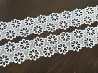 Galon dentelle fleurs marguerite blanc ou ivoire – 4 cm – dentelle florale ajourée couture – vendu au mètre · vue 5