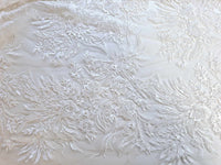 Dentelle royale grand motifs perles et sequins Belen · vue 2