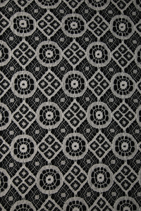 Dentelle fine motif géométrique ivoire clair · vue 3