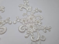 Motif en dentelle ivoire fil argenté T368 · vue 4