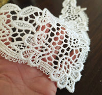 Motif en guipure ivoire creme style vintage · vue 3