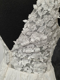 Robe fluide modèle FLUORITE de Bianco 36 ET 40/42 · vue 7