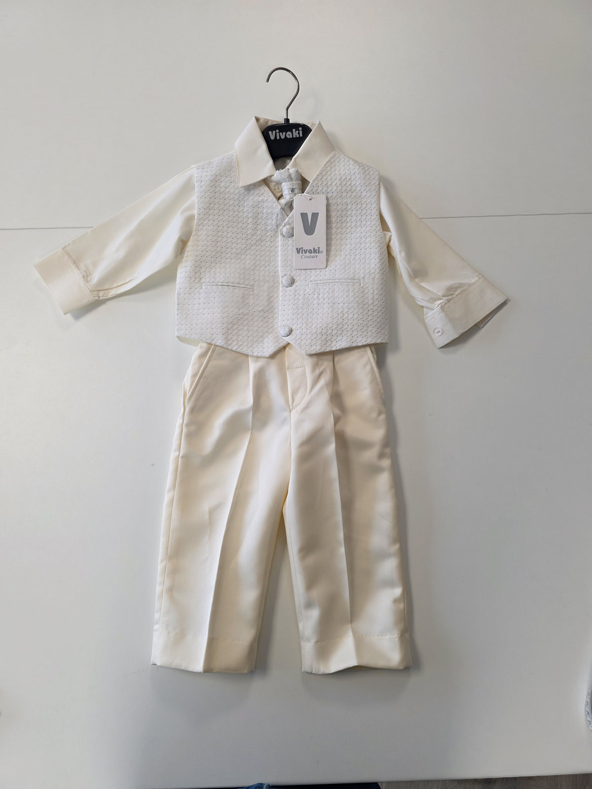 Ensemble de cérémonie garçon taille 1 ans.
