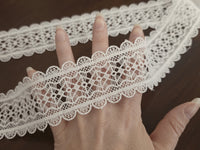 Galon dentelle guipure macramé ivoire clair 4,5 cm – bohème robe de mariée – au mètre · vue 2