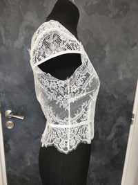 Top mariée dentelle ivoire clair – Manches courtes – Dos boutonné – Taille 36 · vue 8