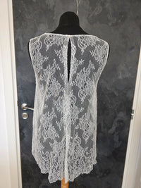 Top mariée dentelle française ivoire clair – Coupe blousante asymétrique – Taille 40/42 · vue 5