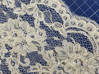 Dentelle blanche avec perles · vue 2