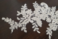 Grand motif ivoire brillant brodé de sequins pour robe de mariée · vue 3