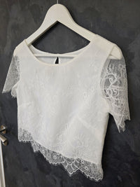 Top mariée ivoire doublé – Dentelle raffinée – Manches courtes – Dos goutte · vue 10