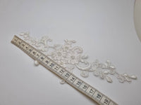 Motif en dentelle ivoire fil argenté T368 · vue 3