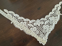 Motif en guipure ivoire creme style vintage · vue 4
