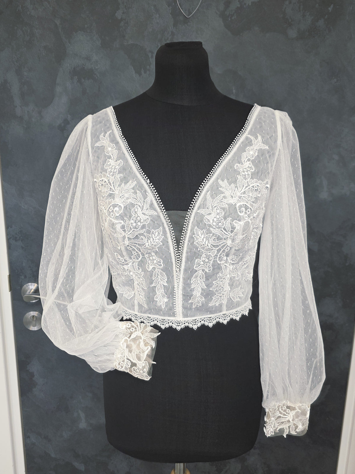 Top plumetie dentelle bohème mariée ivoire clair – Manches bouffantes en tulle – Taille 42 (XL)