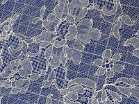 Dentelle très fine 100% soie · vue 4