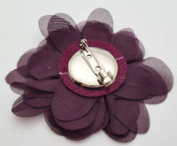 Broche fleur mousseline prune · vue 2