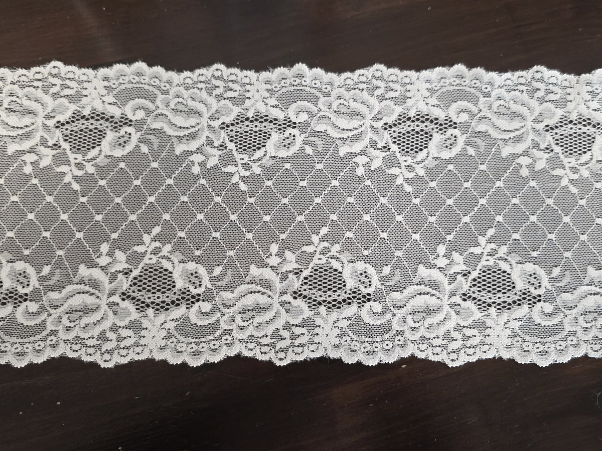 COUPON galon dentelle elastiqué lingerie 1m50
