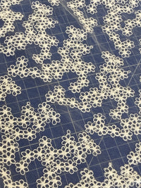 Dentelle tulle brodé motif petites fleurs · vue 4