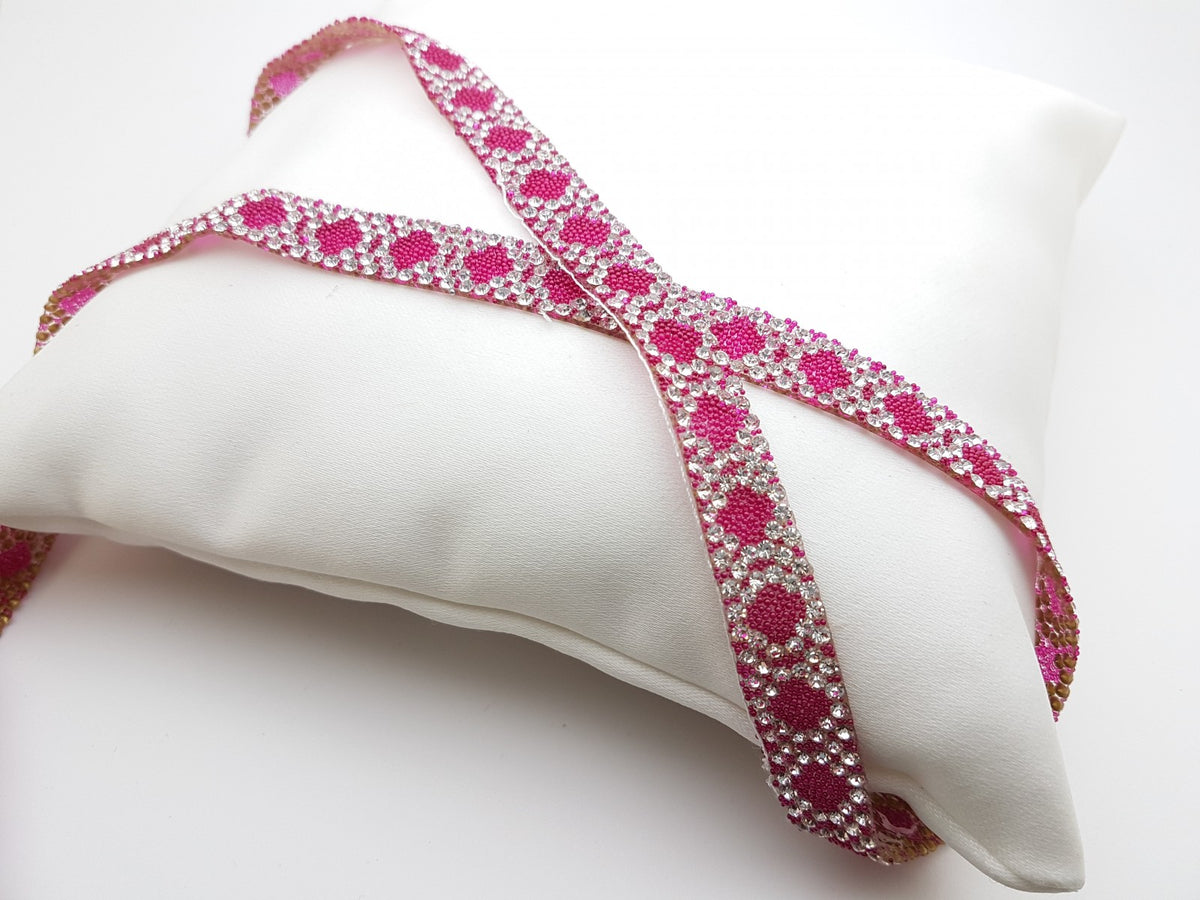 Galon thermocollant avec strass
