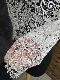 Top mariée dentelle guipure ivoire – Manches longues – Dos boutonné – Taille L · vue 5