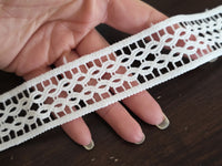 Galon de Dentelle Guipure Ivoire Clair – Motif Entrelacé Géométrique, Vendu au Mètre · vue 3