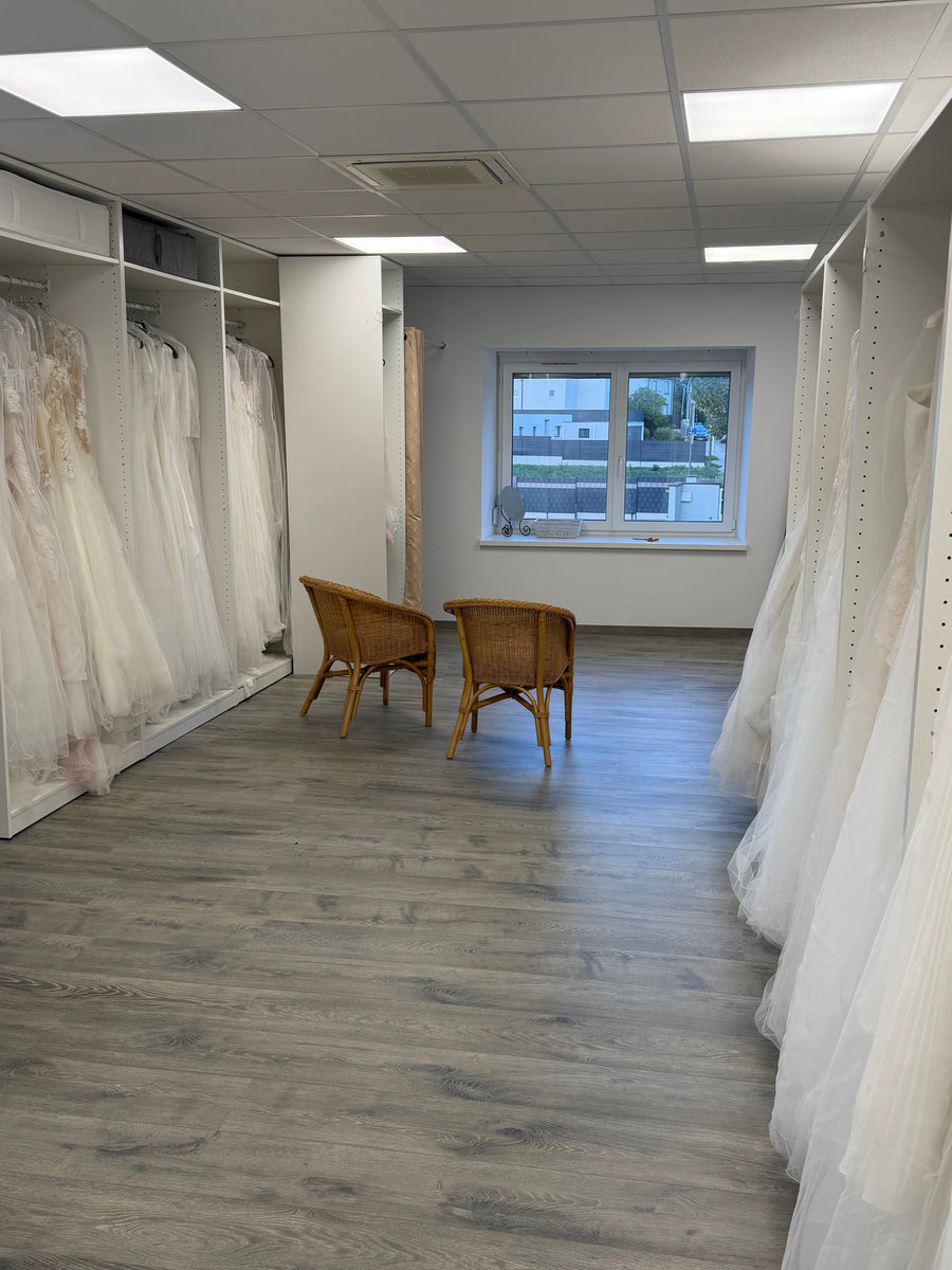 Robes et accessoires de la mariée