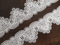 Galon festonné dessin bohème robe de mariée