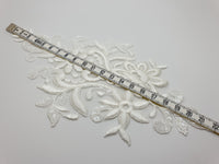 Motif en losange fleurs dentelle ivoire sequins pour robe de mariée · vue 5