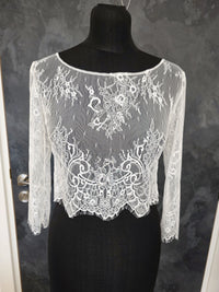 Top mariée en dentelle fine ivoire clair – Manches longues – Dos boutonné – Taille M · vue 4
