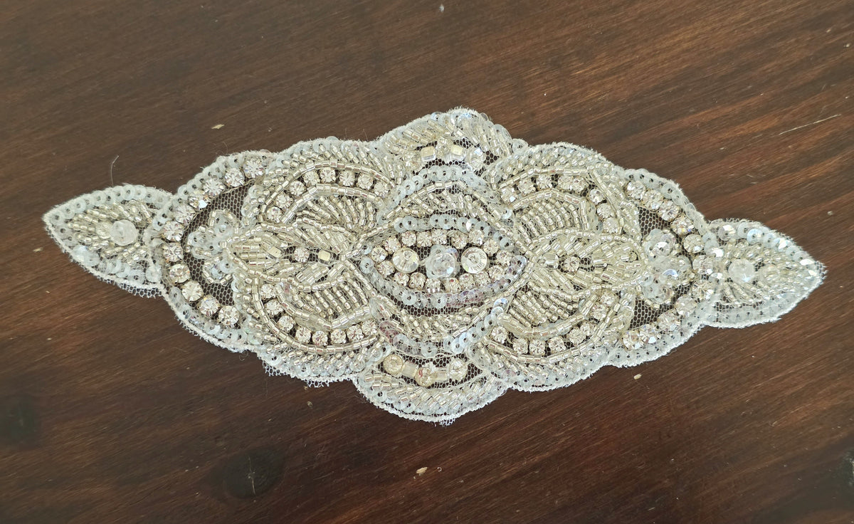Motif strass pour ceinture ivoire argenté brillant
