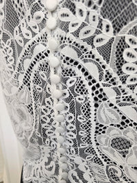 Top mariée bohème dentelle ivoire – Manches courtes festonnées – Dos boutonné – Taille XL · vue 7