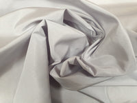 Taffetas gris clair mat souple