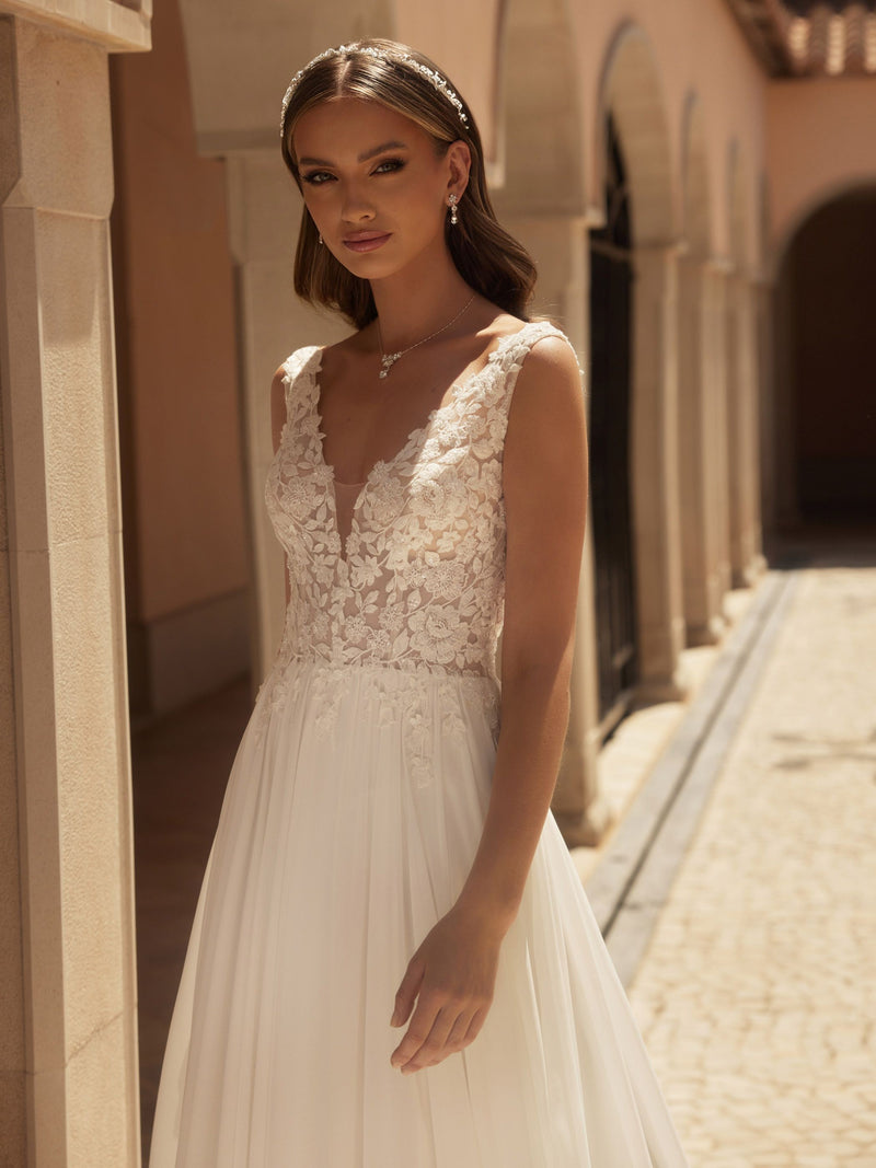 Robe fluide modèle FLUORITE de Bianco 36 ET 40/42