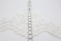 Galon de dentelle ivoire fil argenté sequins · vue 2