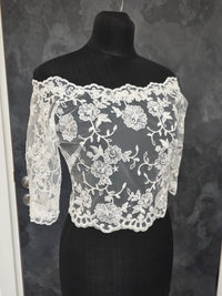 Top en dentelle col bateau manches 3/4 pour mariée · vue 3