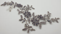Motif en dentelle taupe perles