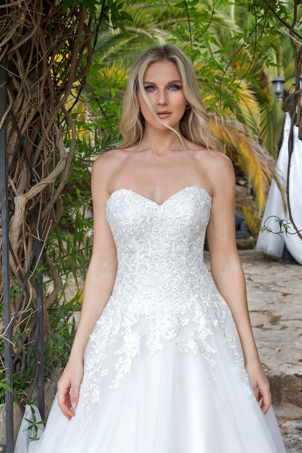 Robe de mariée princesse, bustier, taille 44