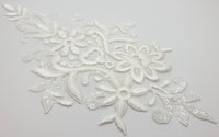 Motif en losange fleurs dentelle ivoire sequins pour robe de mariée · vue 2