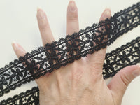 Galon Dentelle Guipure Noir Motif Floral — Largeur 5 cm | Vendu par 10 cm · vue 2