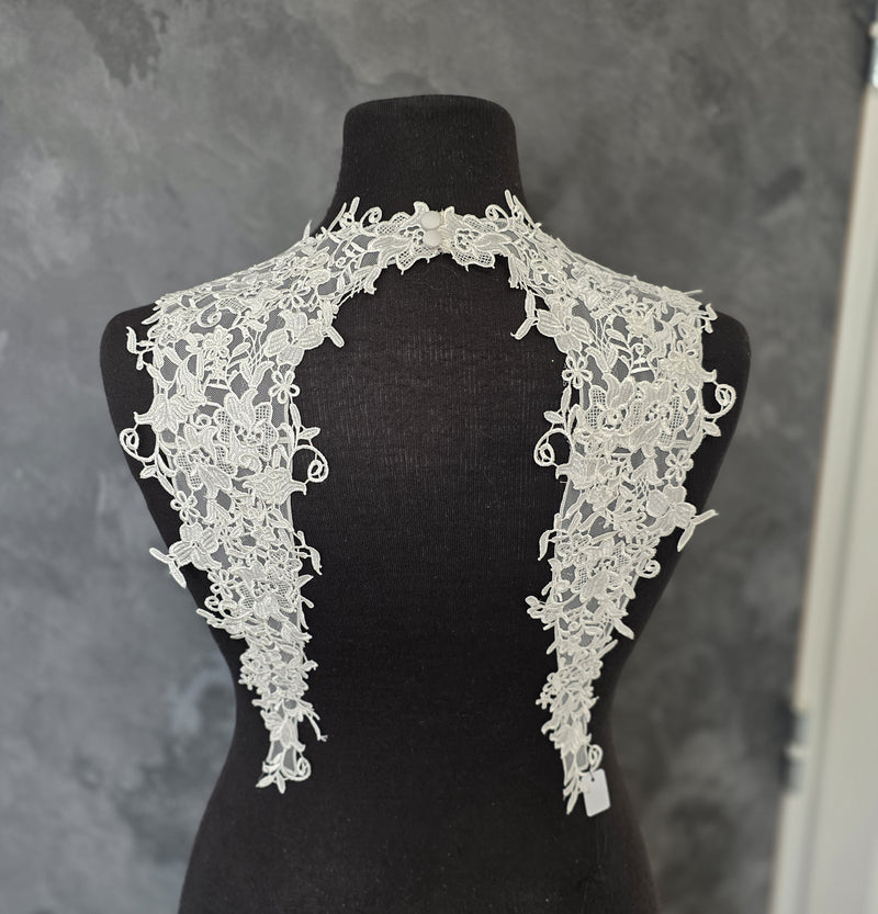 Cache épaules en guipure pour robe de mariée ivoire
