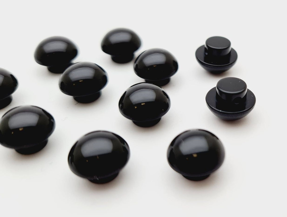 Boutons demi perle noir brillant lot de 12